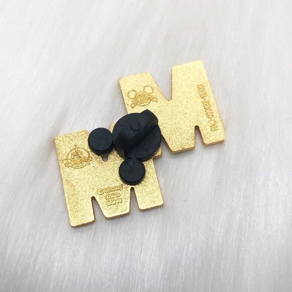 🔮 5/$25 Disney Mickey Mouse Memories MM Logo Pin - Picture 3 of 3
